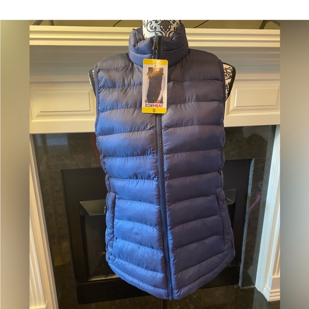 ✨NWT✨32 Degrees Women’s lightweight Vest, Size S